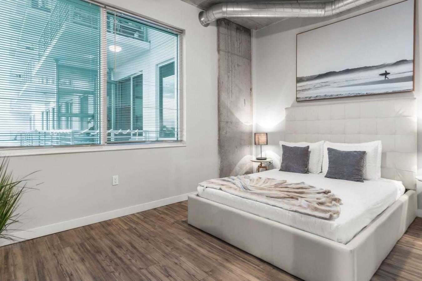 Modern 2 Bed Getaway Steps From Tropicana Field San Petersburgo Exterior foto