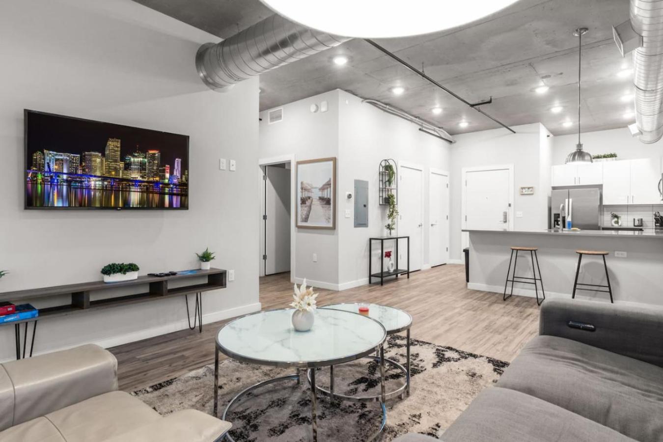 Modern 2 Bed Getaway Steps From Tropicana Field San Petersburgo Exterior foto